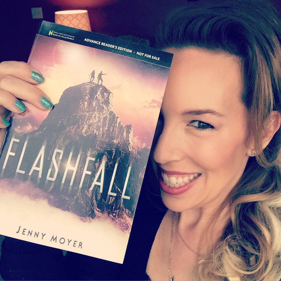 _JennyMoyer's tweet image. Guess what just arrived in the mail? #FLASHFALL #arcs @FierceReads