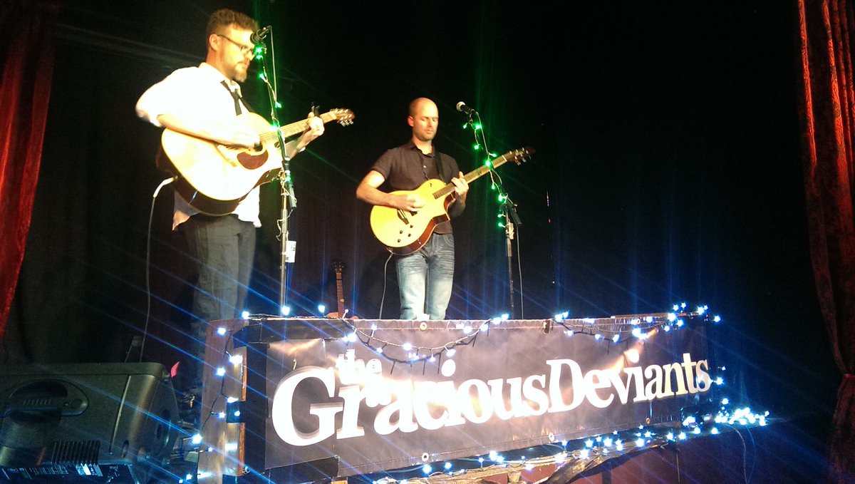 At the Fringe Bar - #GraciousDeviants live
