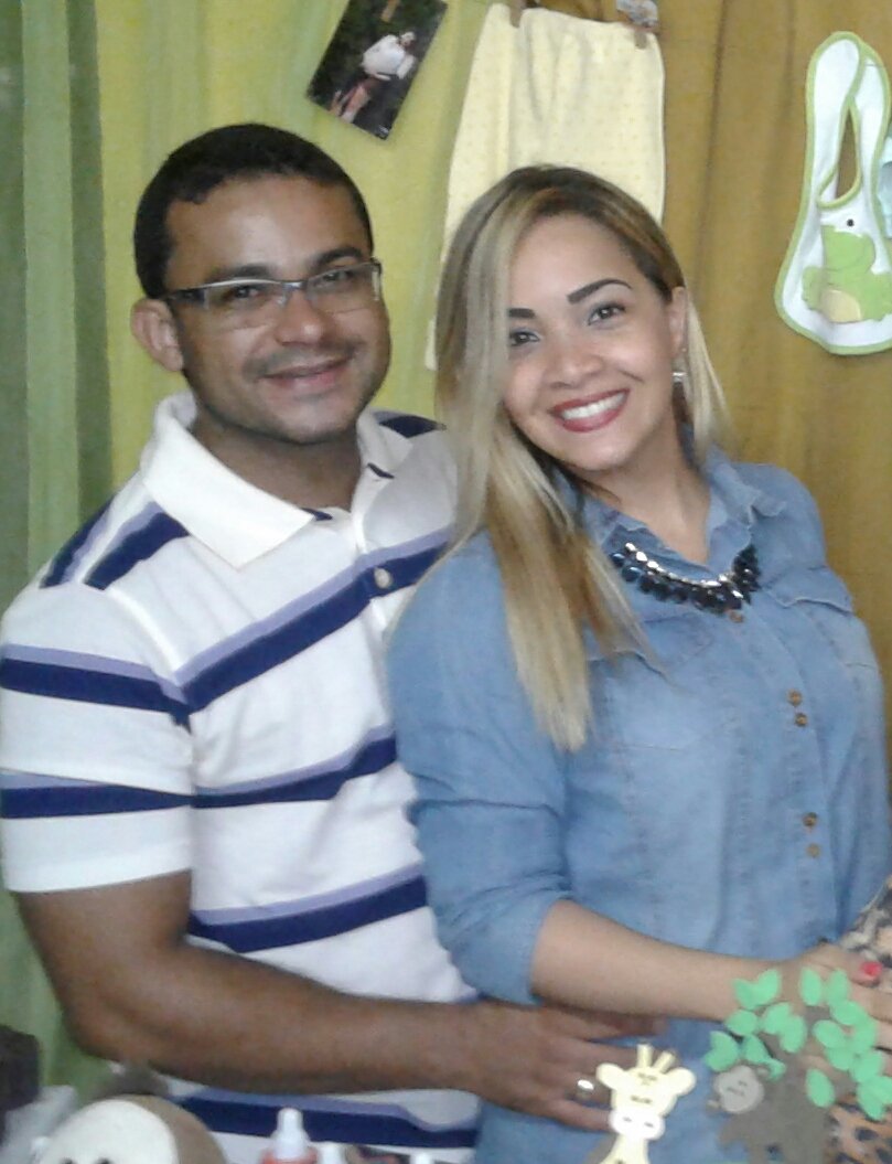luciana_s7's tweet photo. Aquele que se faz Amor!! 💑💗👫

#NoivoLindo #QuererBem #CompanheirodeSempre https://t.co/VKTrE6cpBS