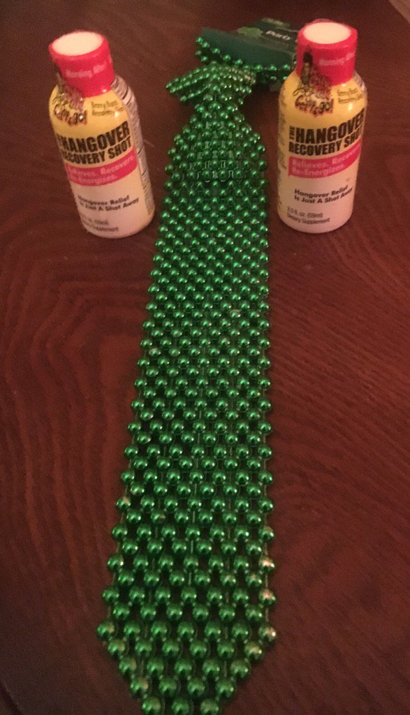 TheHangoverShot's tweet photo. If your going to tie one on #StPatricksDay2016 then you need to wake up to the #HangoverRecoveryShot #NoHangover https://t.co/6A0eJoautl