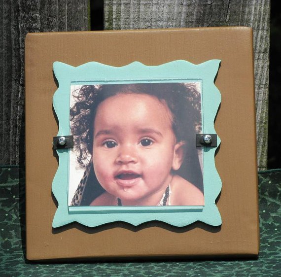 homecraftframi1's tweet photo. ❀❋ #4X4PictureFrame #PhotoFrame Scrolled Mat Tan Green Cottage Chic Decor #BabyShowerFrame https://t.co/FIKbR375Pt