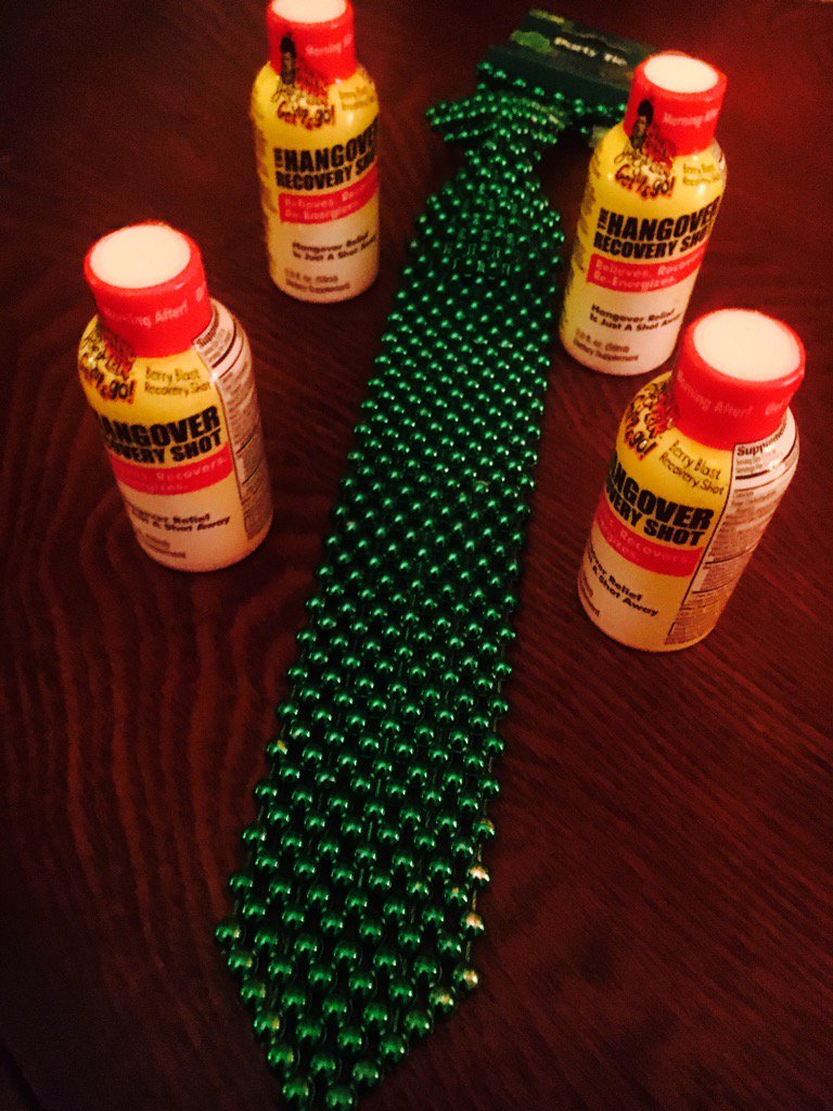TheHangoverShot's tweet photo. Tying one on for #StPatricksDay this year wake up to #HangoverRelief #HangoverRecoveryShot it's just a shot away! https://t.co/JewxnNhChB