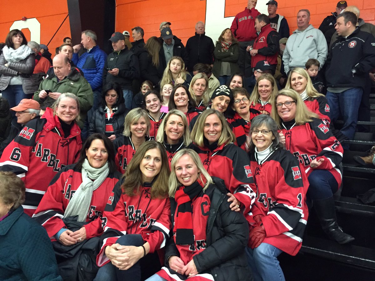 MarbleheadWorks's tweet photo. Marblehead Hockey's biggest fans https://t.co/Kk8mRy69SK #Marblehead #hockey #RedSweaters #RollHeaders #Hockeymoms https://t.co/cq1qDb26iR