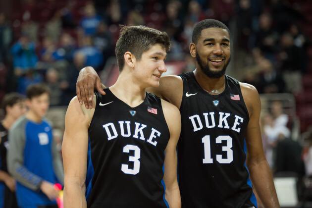 CollegeBracketz's tweet photo. Who will go farther in the NCAA Tournament?
RT for UNC!
Like for Duke! https://t.co/jqPwSZ3QNy