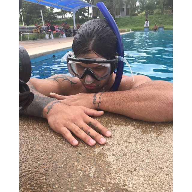 Combate_RTS_Ec's tweet photo. 🔥Jonathan González gana el 'Reto Buceo', los puntos son Naranja.🔥 #CombateLaytelateStyle https://t.co/pTHHNcMDhQ