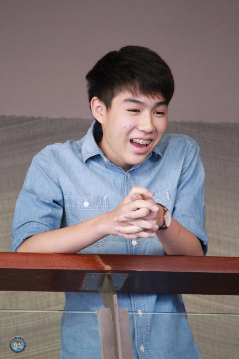 min_oat's tweet photo. สวัสดีวันเสาร์ของหลายคนๆ 😜 ขอให้วันนี้มีแต่รอยยิ้มนะคร้าบบ😊 #ทีมตัวเล็ก #minoat https://t.co/JiruPmYZei