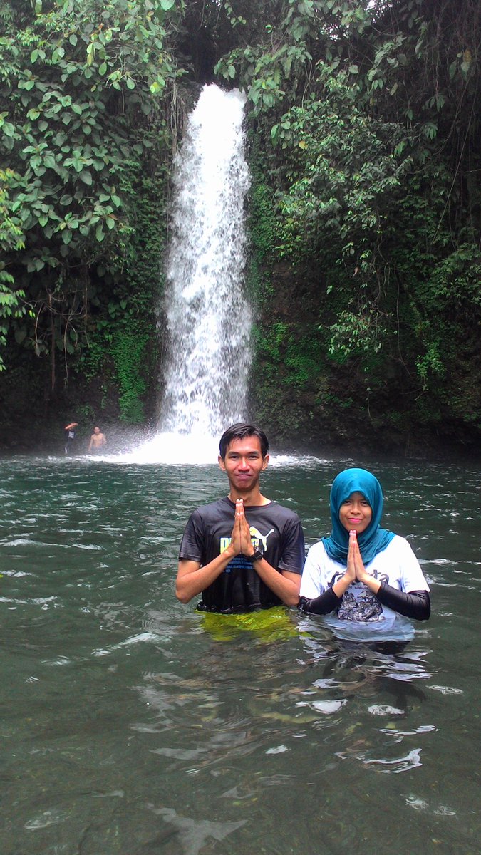 PrimaPertiwi24's tweet photo. Kapan main air bareng lagi? @fourEai 😄 https://t.co/DiHDtC8H7J
