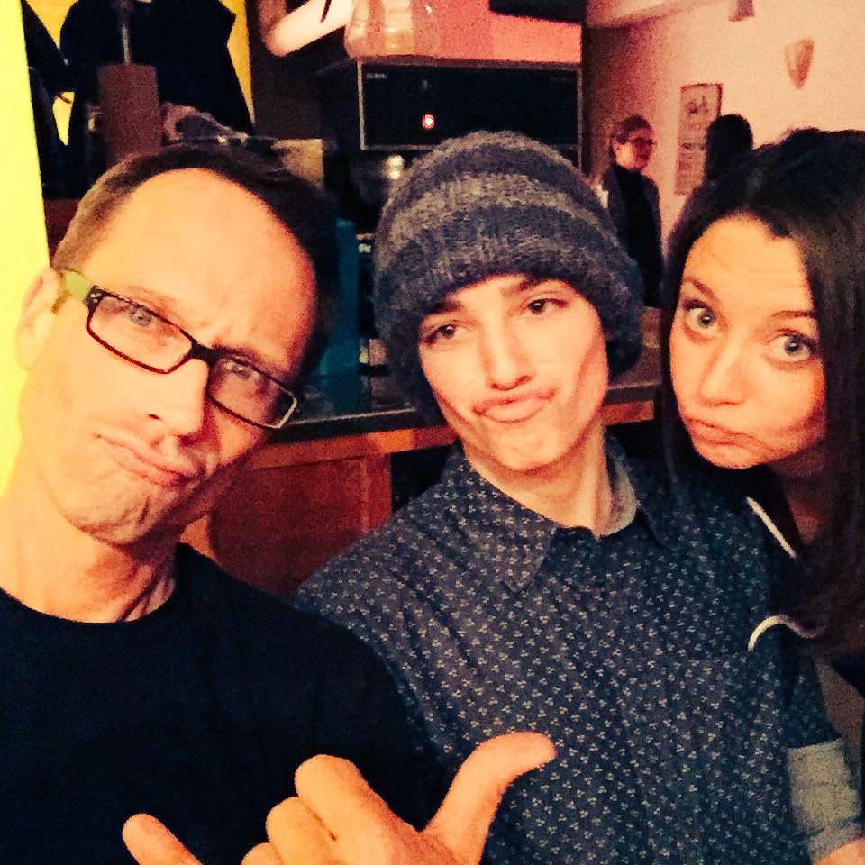 mgvptbo's tweet image. Rocking it out @planet_bakery #garbageface #heathers #watershed_hour #ridiculousduckface #ptbo