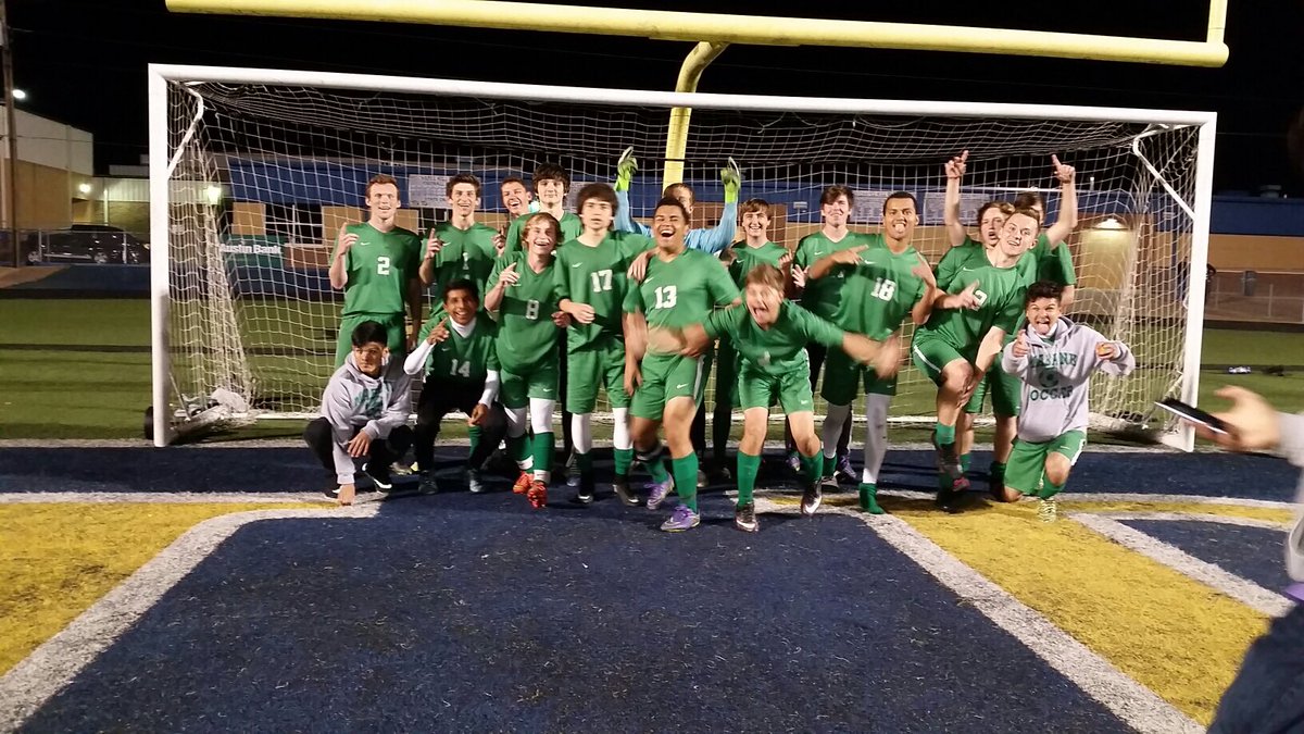 mabanksoccer_'s tweet photo. Huge 3-0 win over Chapel Hill tonight❗️❗️❗️dominated them at there home 🤔⚽️💯  #RingChasin #dubnation #TNDO https://t.co/yVgXJZrq4B