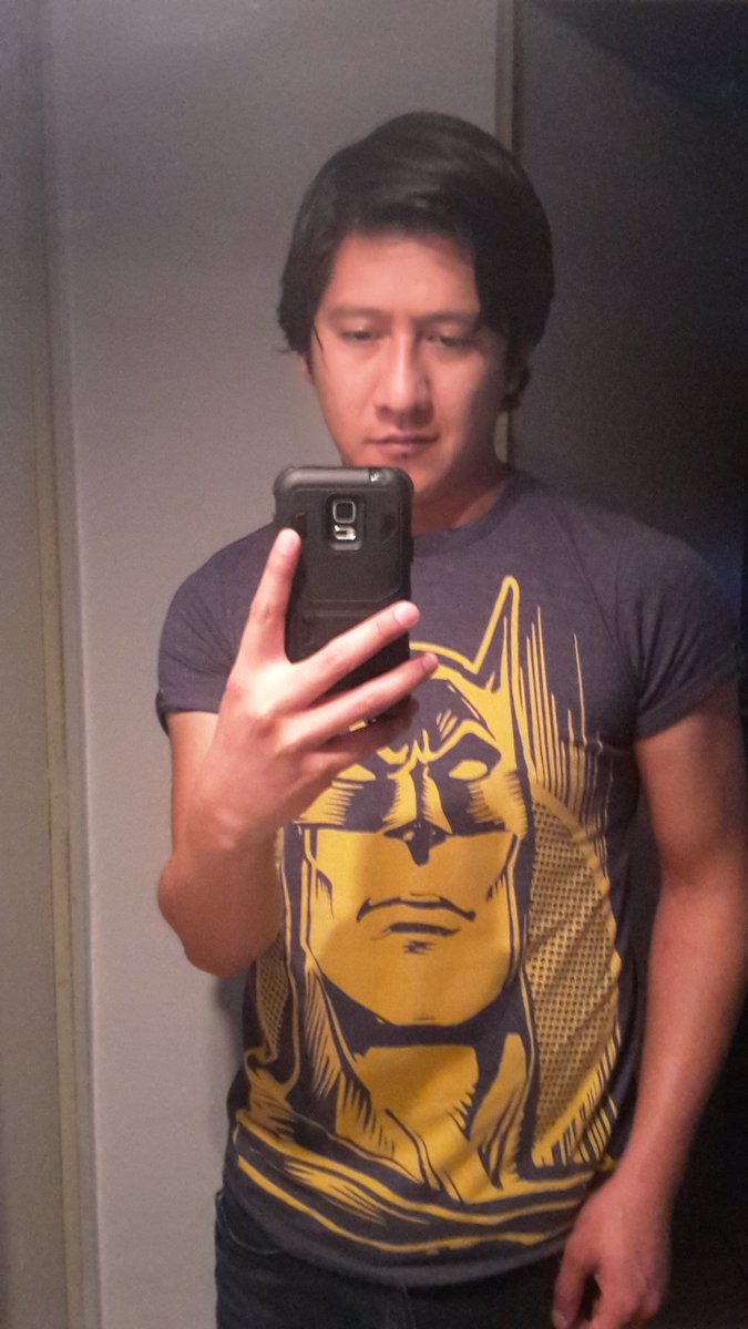 Hug0_Lezama's tweet photo. I'm Batman 😎 https://t.co/QKngPBubmy