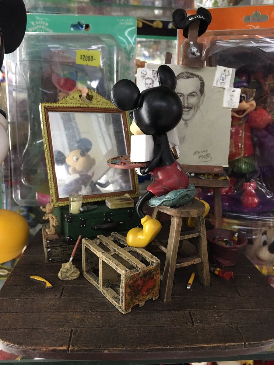Robotrobot２号店 A Twitter Wdwミッキーマウスセルフポートレイトフィギュア リン入荷です 箱付きです お探しの方お早めに こちらはノーマンロックウェルのアートとのコラボです 店頭ショーケースに出していますので 是非ご来店ください 中野ブロードウェイ