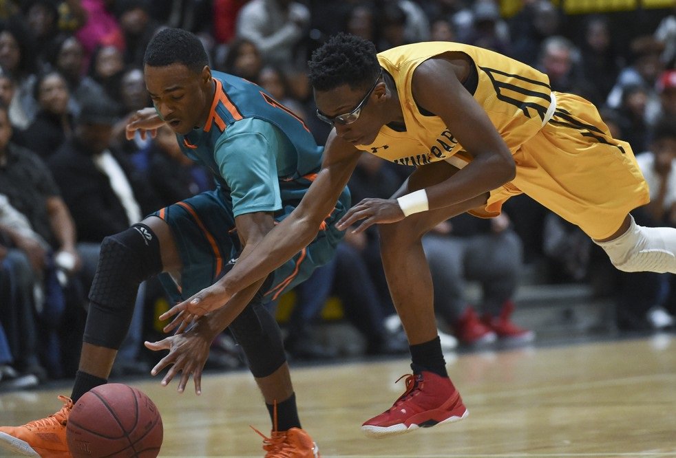 No. 10 Gwynn Park (<a href="/GPJacketsHoops/">Gwynn Park Hoops</a>) pulls away from #Westlake, wins 2A South. wapo.st/21cQcPW #allmets