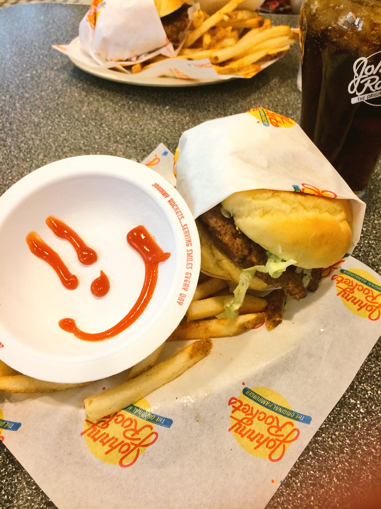 تويتر きりま على تويتر ニューヨークたのしい 血界聖地巡礼 O Gt W Lt O トリニティ教会は絶対行きたかったのです レオくんとホワイトちゃんの出会いの場所 血界戦線 聖地巡礼 T Co Ysa03d1mww