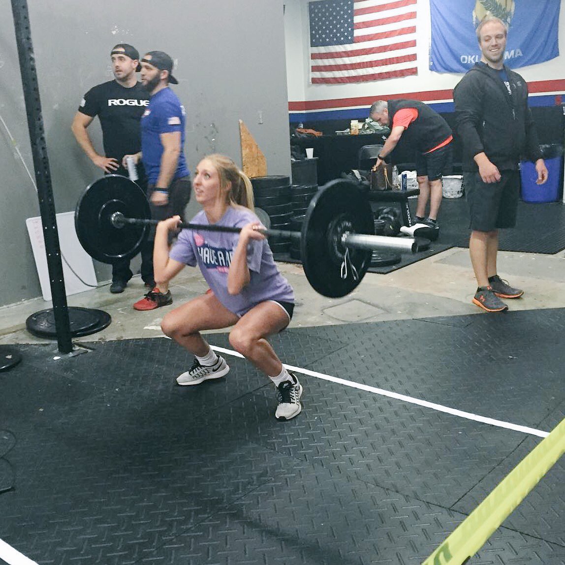 abby_maelynn's tweet photo. Only did crossfit tonight since my brother is getting married tomorrow. Only for you, bub! #fearisaliar #cfhb https://t.co/RhFB400FiX