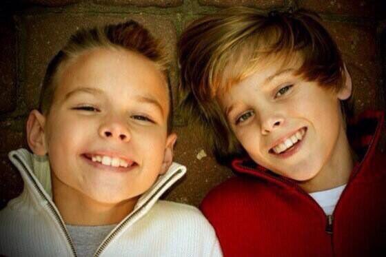 KaydenWho's tweet photo. Please don't hate me 4 dis babe @kingkayden but this is still my fav 😘 https://t.co/nFNpv9Ntj9