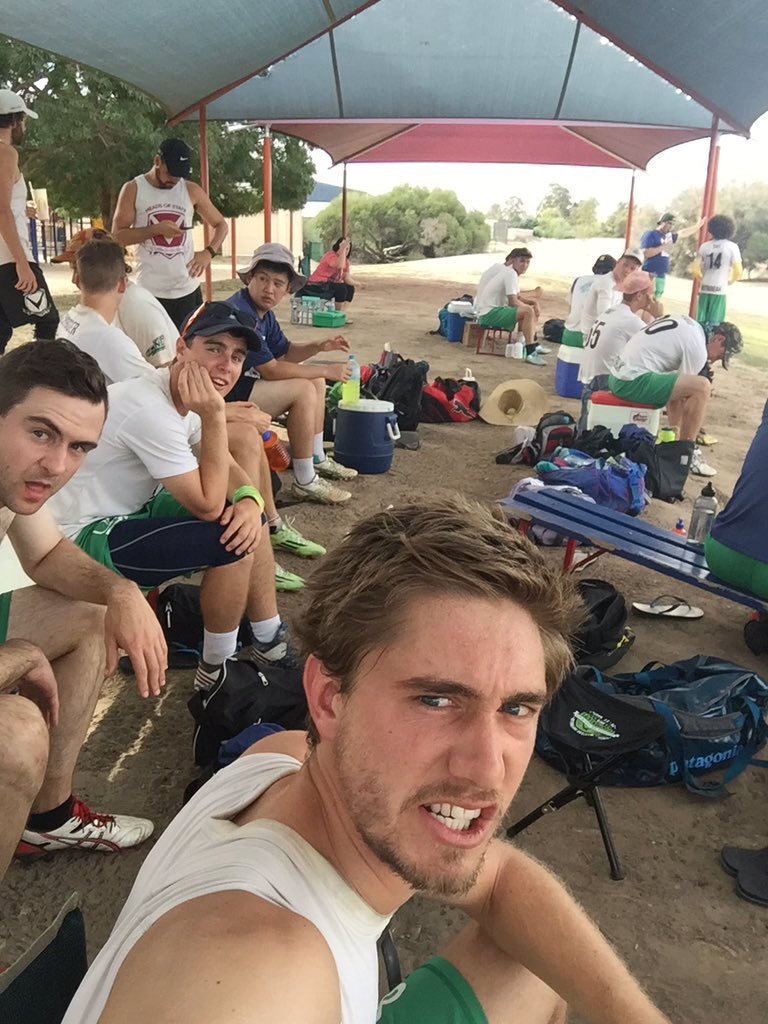 bretty7's tweet image. @OutbrkUlti boys loving this heat and loving not playing 🙄 #breakers #mountain #monkeybite