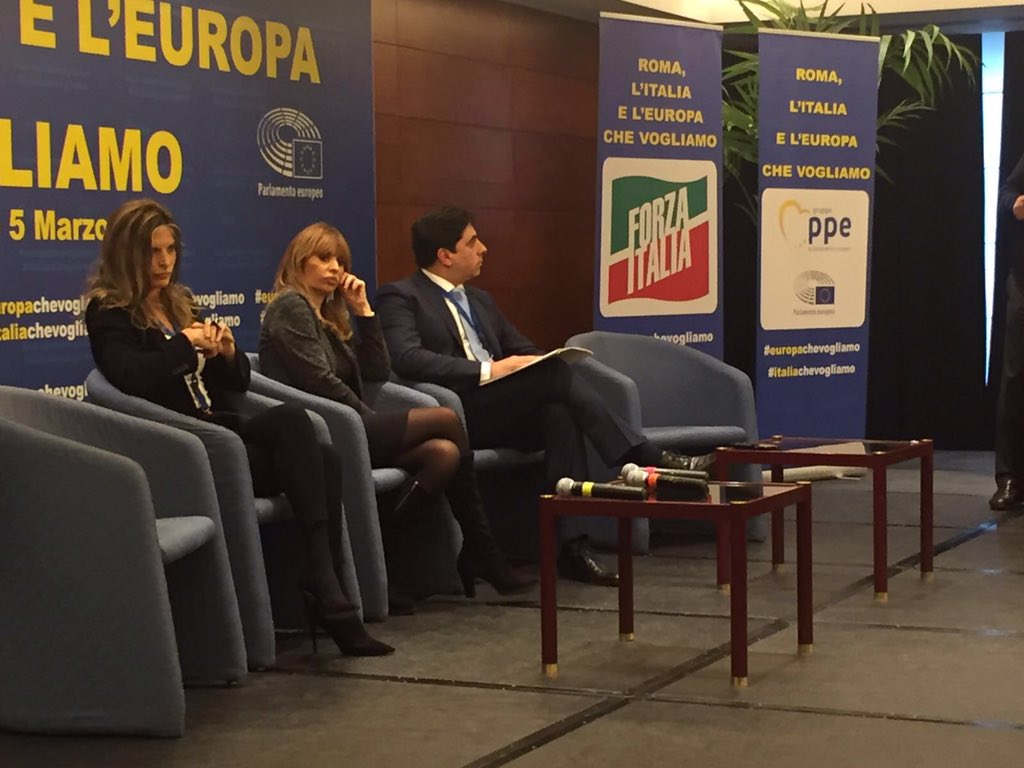 All'hotel Ergife per la #Roma, l'#Italiachevogliamo e l'#europachevogliamo