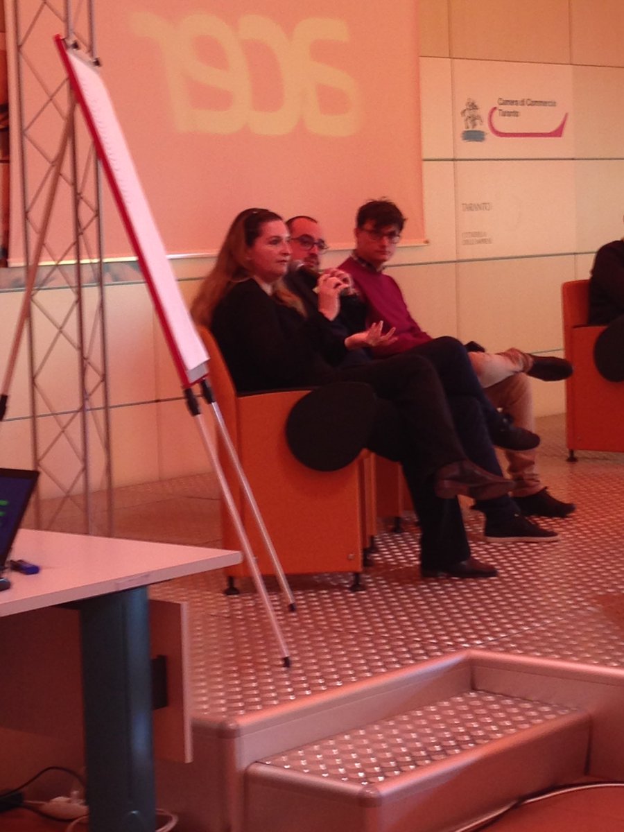 stefanialobosco's tweet photo. @morenaragone @SGIPuglia @SGInnovazione #ODDIT16 #Taranto https://t.co/vHMdfyOEVs
