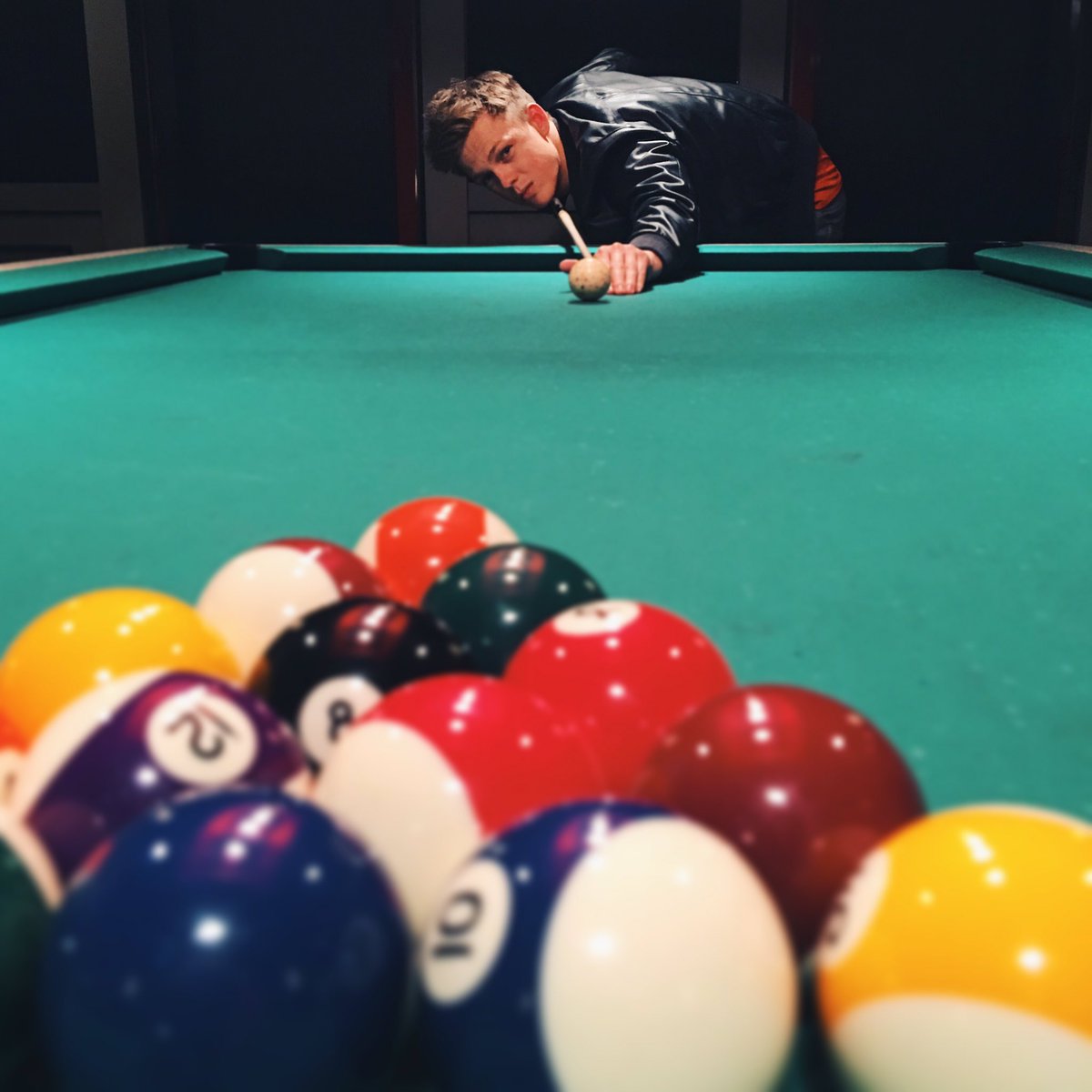 Caspar_Lee's tweet photo. Concentrating on getting my balls in the holes. https://t.co/BDMIhSfv7O