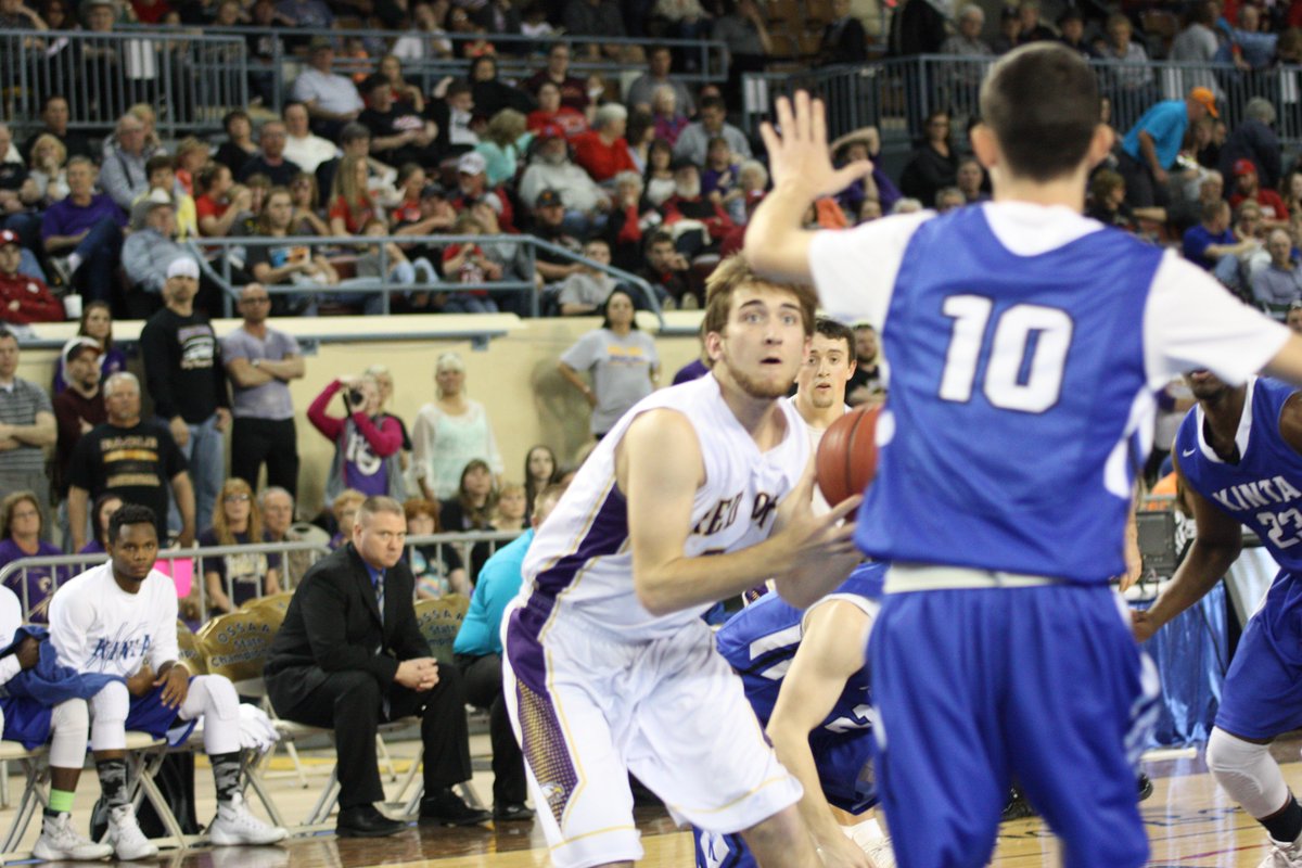 vypesportsguy's tweet photo. @VYPEOK Eagles deliver a dose of #ROMagic https://t.co/e4FdJgvCMa