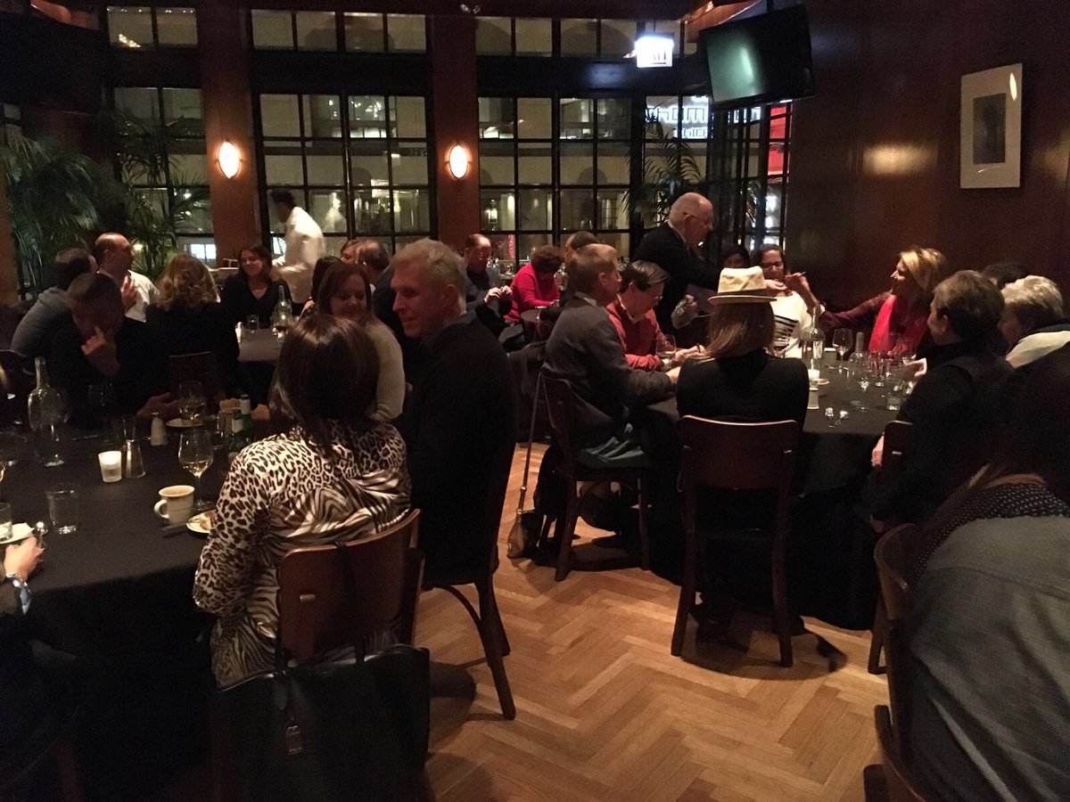FSE_Limited's tweet photo. It was great to have dinner with @RobinsonHome last night in #Chicago #IHHS2016 https://t.co/GkEdeUPmF5