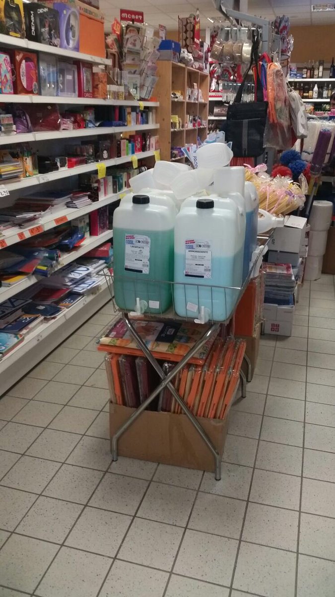 info18989169's tweet photo. Nuove affiliazioni a Catanzaro grazie ai Fratelli Caracciolo #3bio #detersiviallaspina https://t.co/XyT90XiCWs