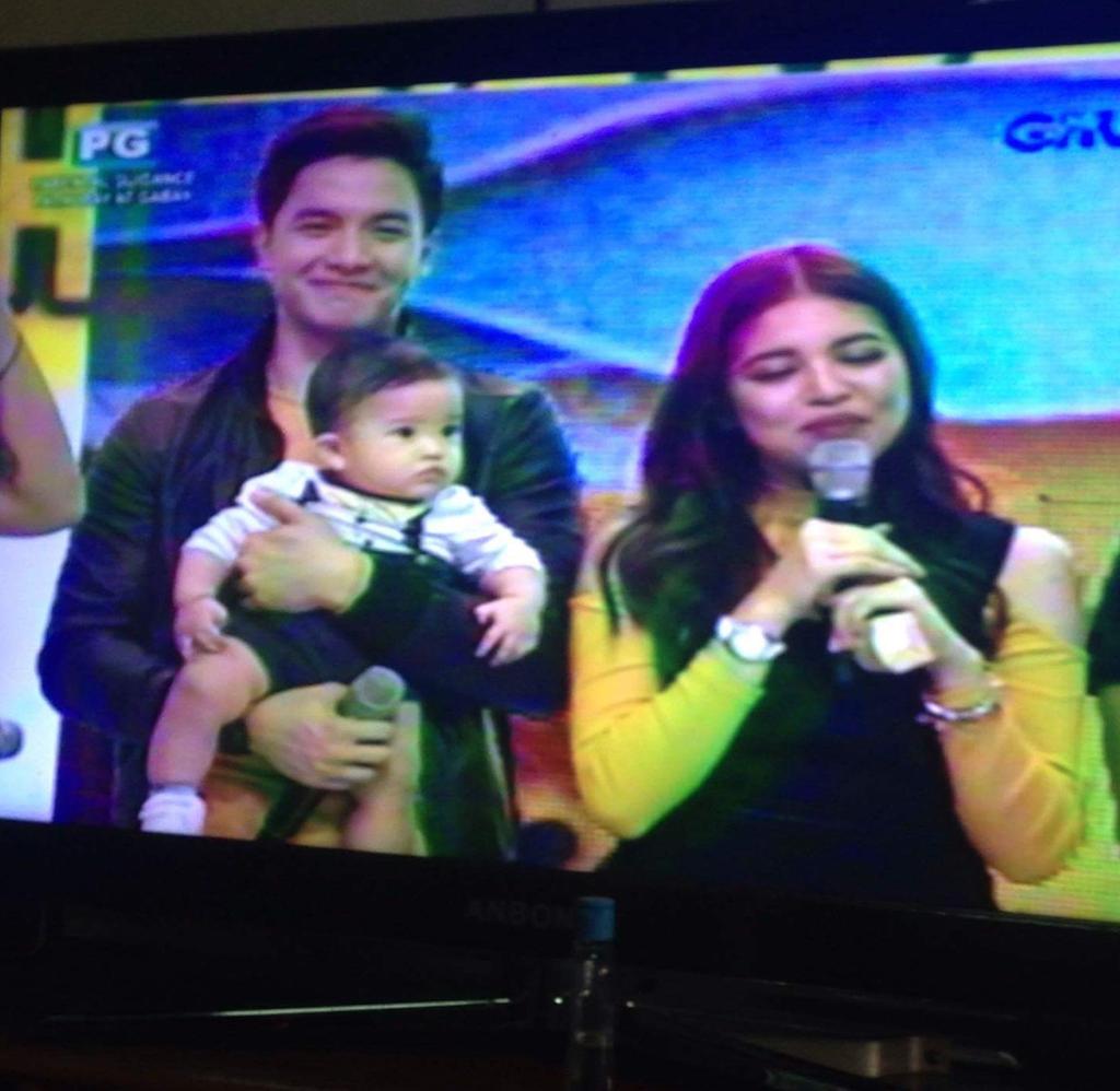 maiden16_cavite's tweet photo. Ang cute nila tlga together. 
Bagay na Bagay maging Pemily. Hihi. 

#ALDUBMaineEvent https://t.co/hoHx7uusZn