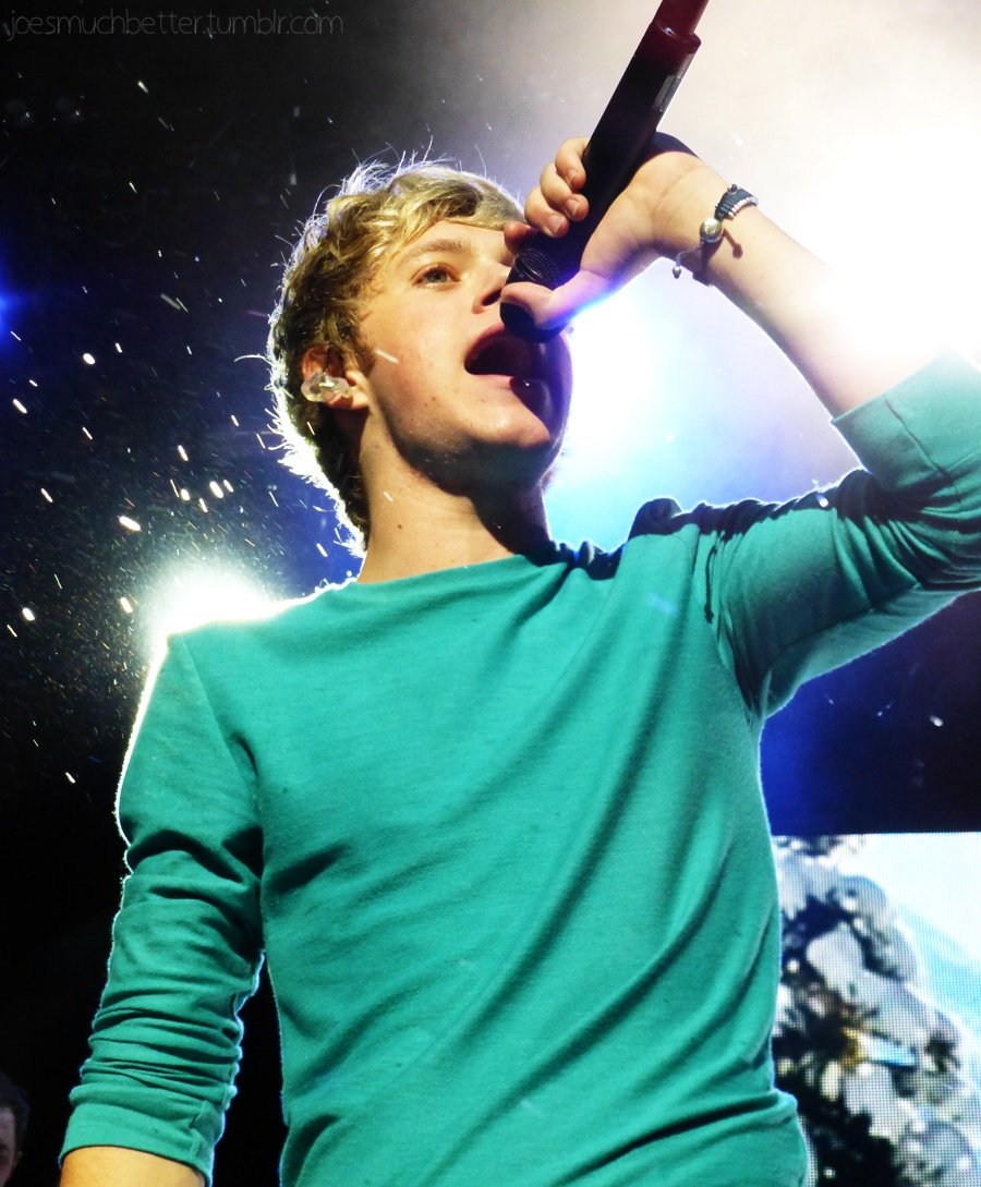 2012niallpics's tweet photo. June 14, 2012 - Up All Night Tour
At Paramount Theatre, Oakland https://t.co/N0jqGUA8AQ