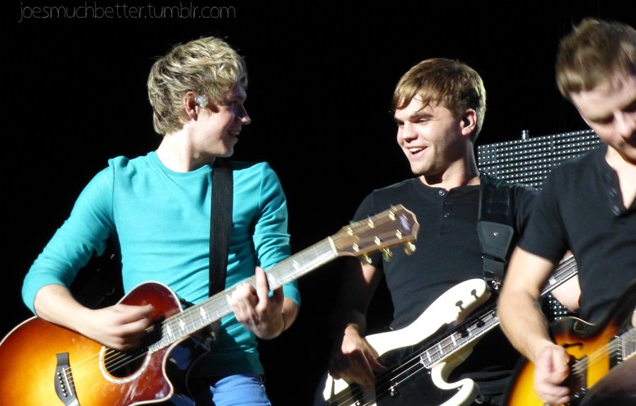 2012niallpics's tweet photo. June 14, 2012 - Up All Night Tour
At Paramount Theatre, Oakland https://t.co/N0jqGUA8AQ