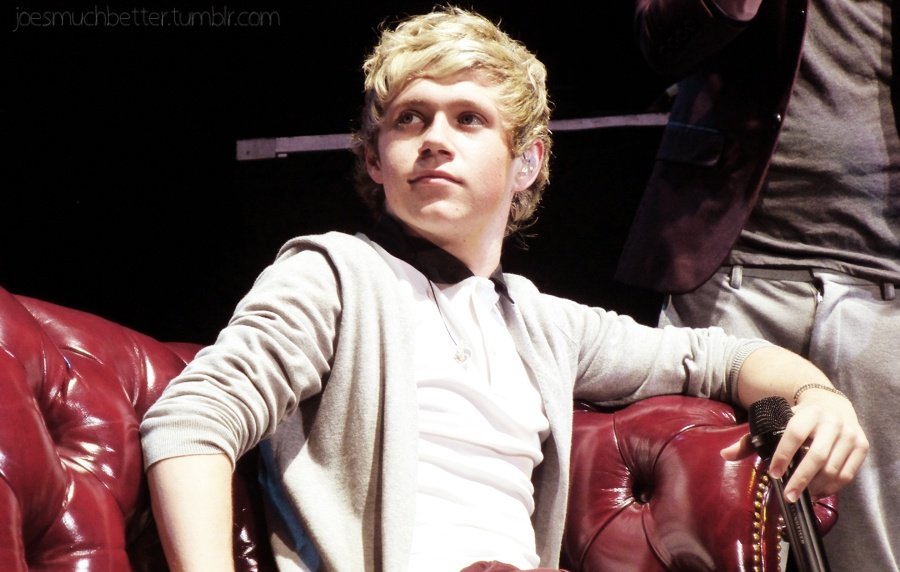 2012niallpics's tweet photo. June 14, 2012 - Up All Night Tour
At Paramount Theatre, Oakland https://t.co/N0jqGUA8AQ