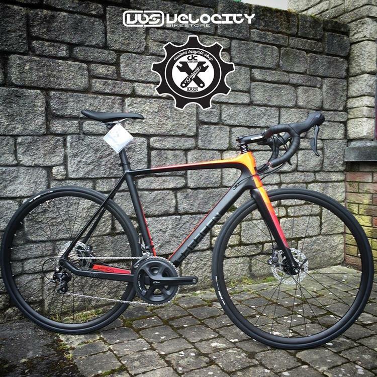 PH_Designs_Co's tweet photo. Feeling Avro ?? @SaracenBikes  @velocitybike ... I am ! Could this be the weapon of choice for our Irish roads ? https://t.co/TY2BaxznTw