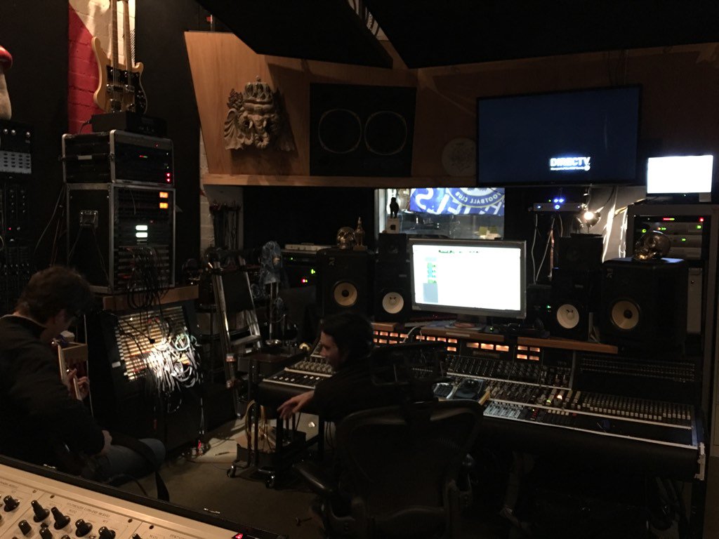 Studio nite, tracking, #dannycarey #beatrazr #kentbrisley #toolband