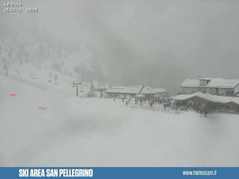 SkiClubfosso's tweet photo. Noi siamo qui...E voi?@SkiAreaSanPe @DolomitiStars @DolomitSuperski #falcade #lebuse https://t.co/AdCzqtOtTZ