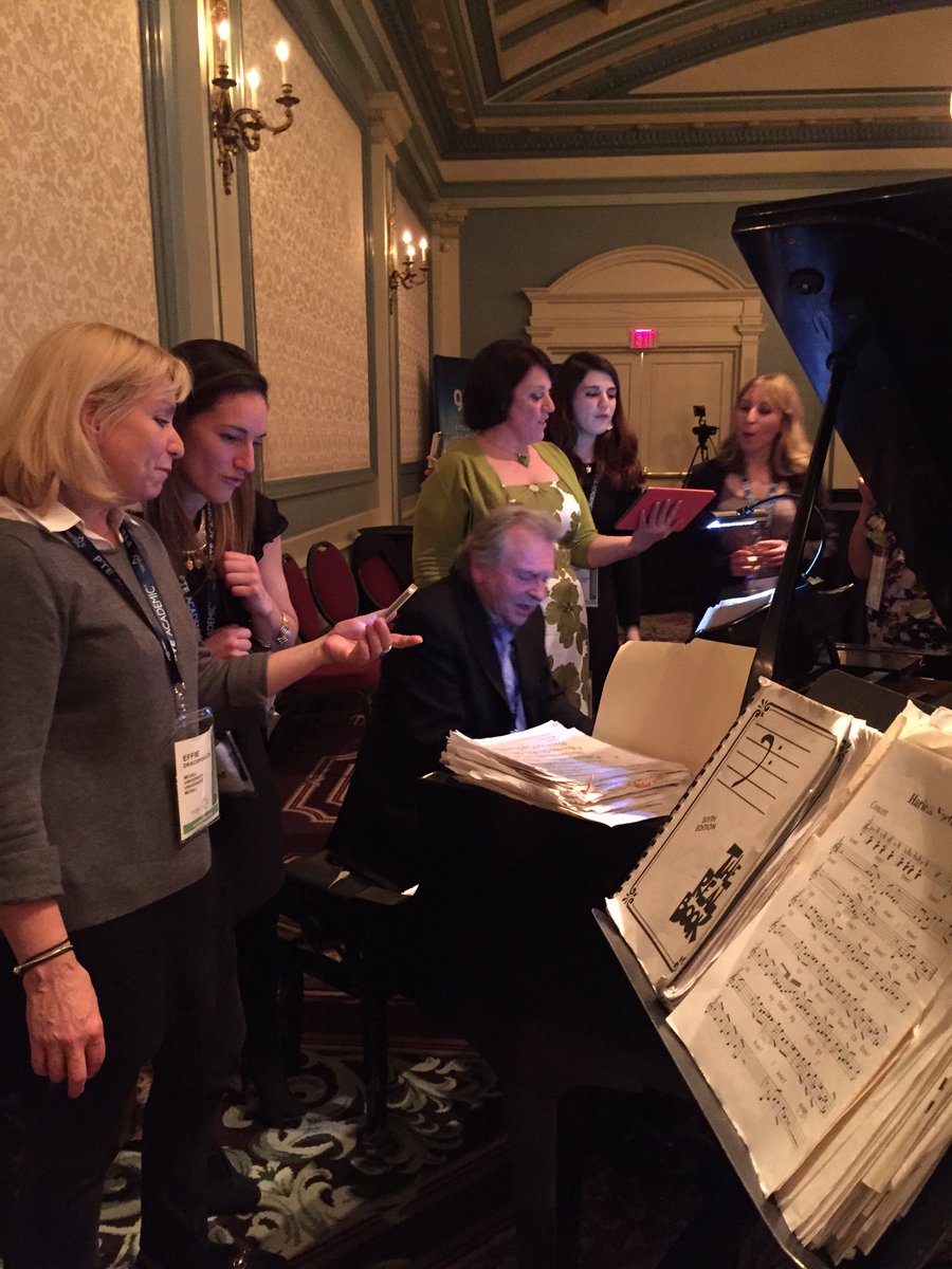 PameladenOuden's tweet photo. #LCConf2016 great singing around the piano at the gala! https://t.co/o0eMFKMnFJ