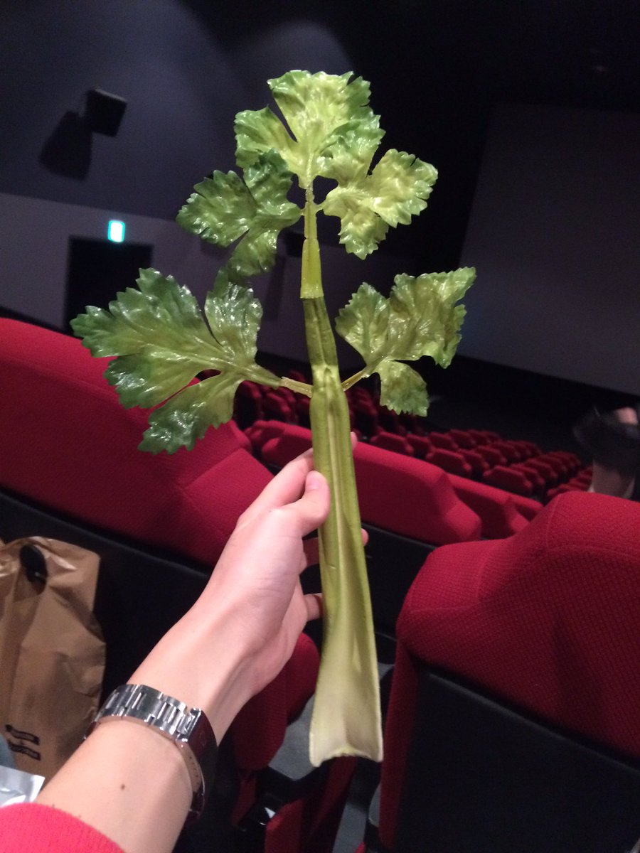 静岡の映画館にあったサービス..意味不明過ぎるでしょ..ww