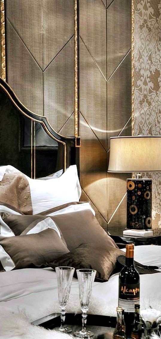 GrantPierrus's tweet photo. Adding gold accents to your home instantly increases the feel of luxury. https://t.co/7JJTDDAe3Z