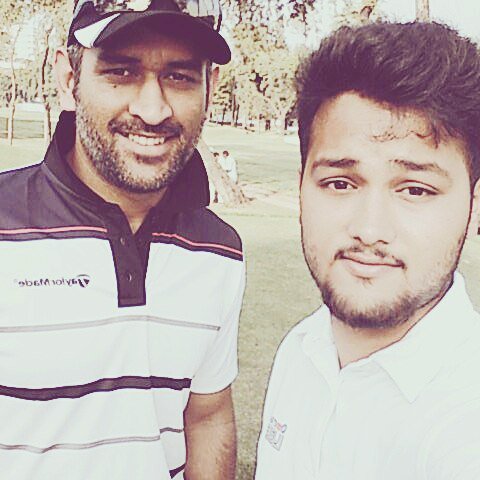 Nafi_Chy's tweet photo. Played round of golf with @msdhoni #dreamcometrue #captaincool (Y) See you again Skipper. Good luck for the future https://t.co/uyHxXSWksP