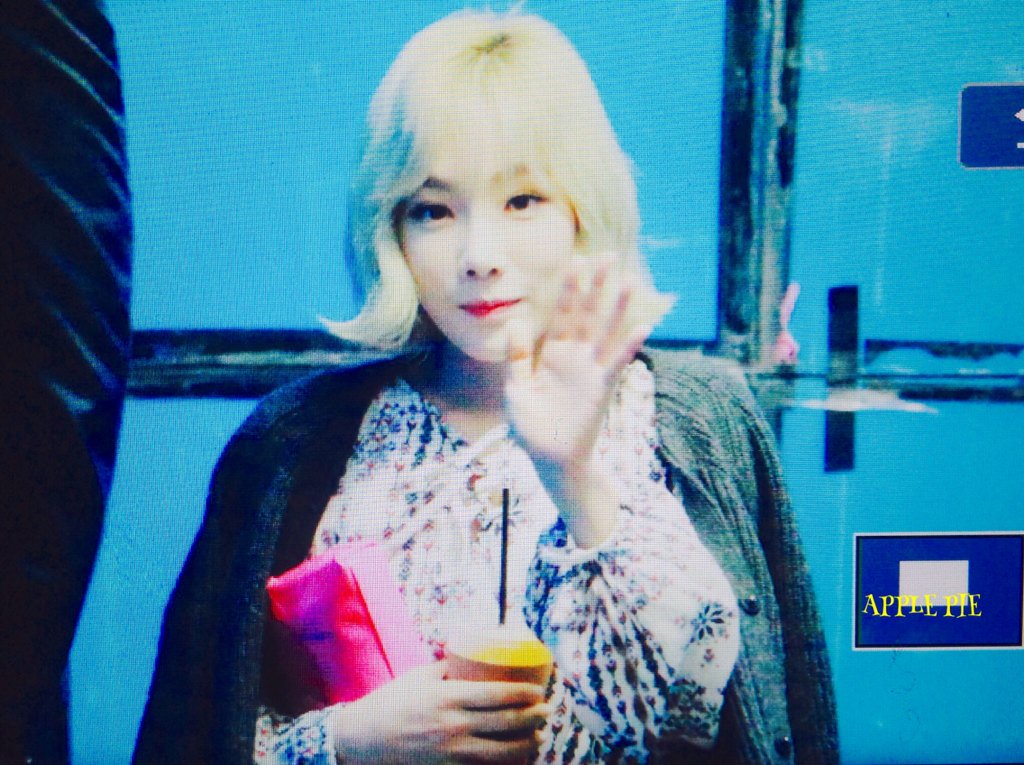 [PIC][05-03-2016]TaeYeon tham dự "TAEYEON BIRTHDAY PARTY" vào tối nay CcxqiLzUUAAYO5W