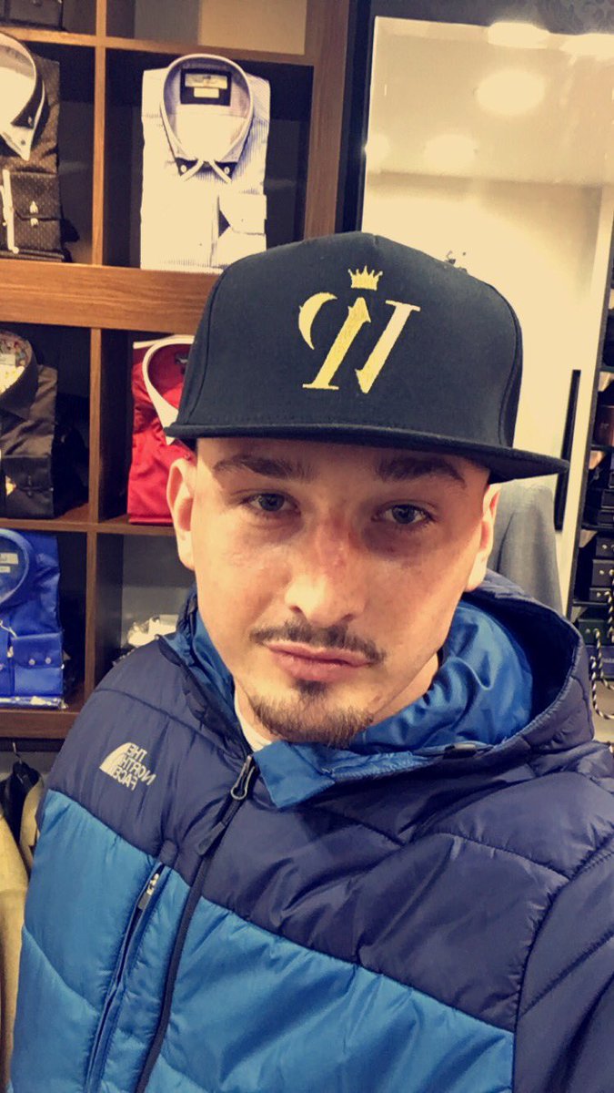 be_vipclothing's tweet photo. Great to see @OliverJamesRobe pop in today to receive his SnapBack! Looking good buddy! #GoldLabelCollection #VIP https://t.co/sffz2asJtN