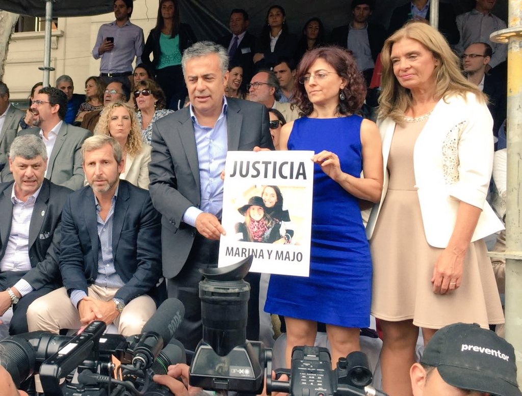 lauramonteromza's tweet photo. Una vez más y todas las que hagan falta. #NiUnaMenos #MarinaMenegazzo #MariaJoseConi https://t.co/eGGHthJzko