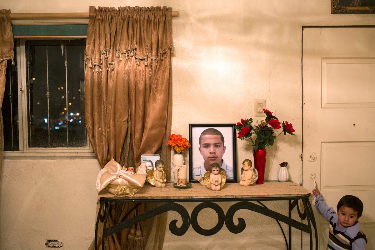 Patrick Witty (@patrickwitty) on Twitter photo Captivating photos from Mexican border <a href="/kirstenluce/">kirsten luce</a>, fascinating #nytvr <a href="/NYTmag/">NYT Magazine</a> <a href="/jennapirog/">Jenna Pirog</a> nyti.ms/1TUJTQF Captivating photos from Mexican border <a href="/kirstenluce/">kirsten luce</a>, fascinating #nytvr <a href="/NYTmag/">NYT Magazine</a> <a href="/jennapirog/">Jenna Pirog</a> nyti.ms/1TUJTQF
