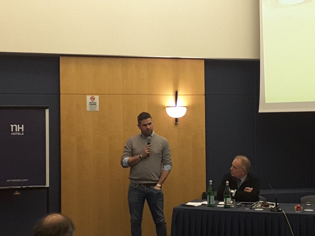 FFarina1984's tweet photo. @alberto_finazzi parla di @FimmgForm @fimmgformlomb https://t.co/HSNGYSKjGQ