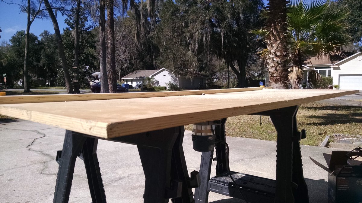 dickieprescott's tweet photo. Sometimes you have to build the tool you need #homemaderoutertable https://t.co/InhsPCdgJb