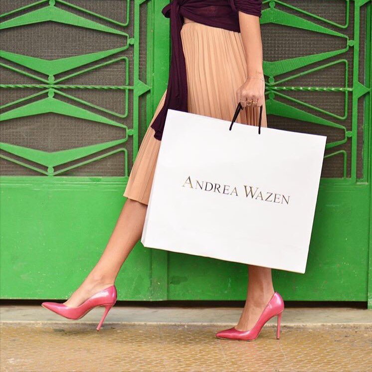 andreawazen's tweet photo. New shoes are always a good idea #andreawazen 🌺 #loveisnewshoes https://t.co/Dk0lI7x8BP