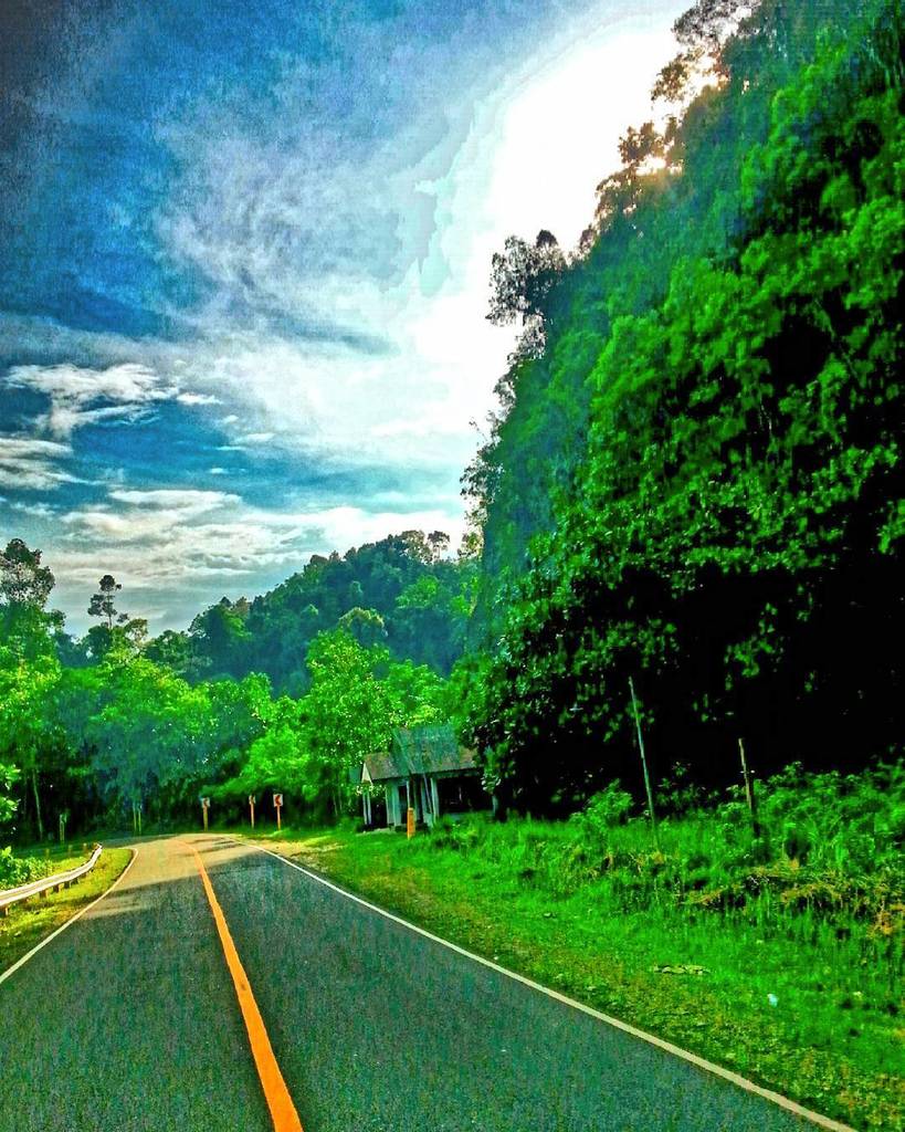 BriannaAandrade's tweet image. Way to the city
#agedinestory #top_hdr_photo #coolworld_hdr #igfriends_hdr #love_hdr_colour #fotografia #igglobalcl…