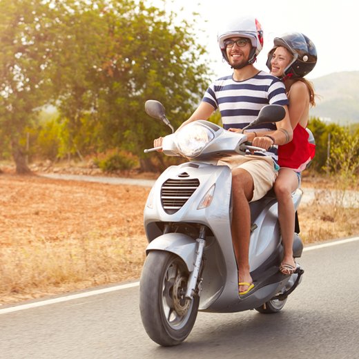 Stedenkorting's tweet image. Vakantie in eigen land? Ga op pad met de scooter!