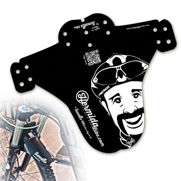 SencilloBikes's tweet image. Cool #mudguard for Jose Hermida  by #SENCILLOBIKES #webonly  bit.ly/1UEdDSj #specialedition @EnduroMTBMag