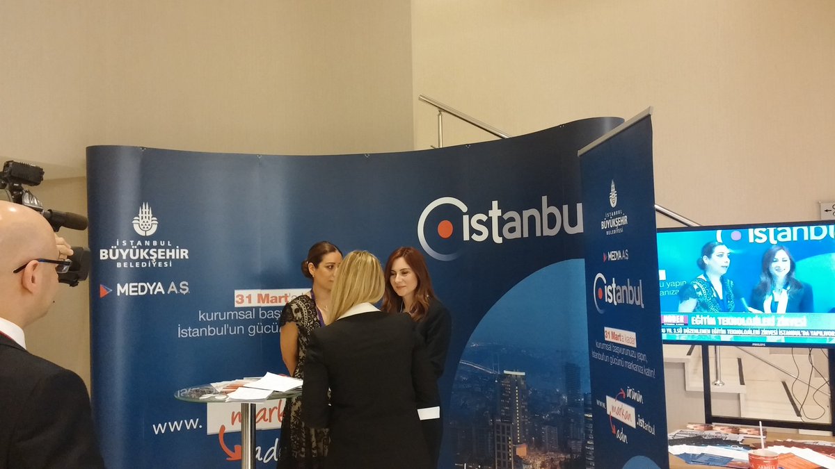 alpergorur's tweet photo. #Etz2016 şuanda canli yayinda...  @sedefedtech  @Usanlav @IsilBoy @EdTechSummit https://t.co/zrJKDcnc6w