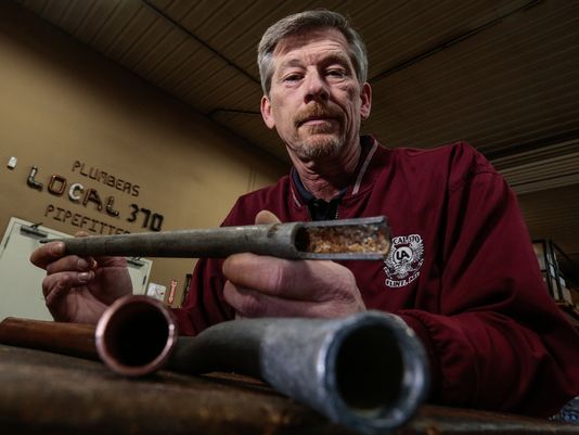 freep's tweet photo. Flint crisis could cost U.S. a $300B lead pipe overhaul, agency warns
https://t.co/AdZYWYuYYR #Flintwatercrisis https://t.co/R9evyxw5kx