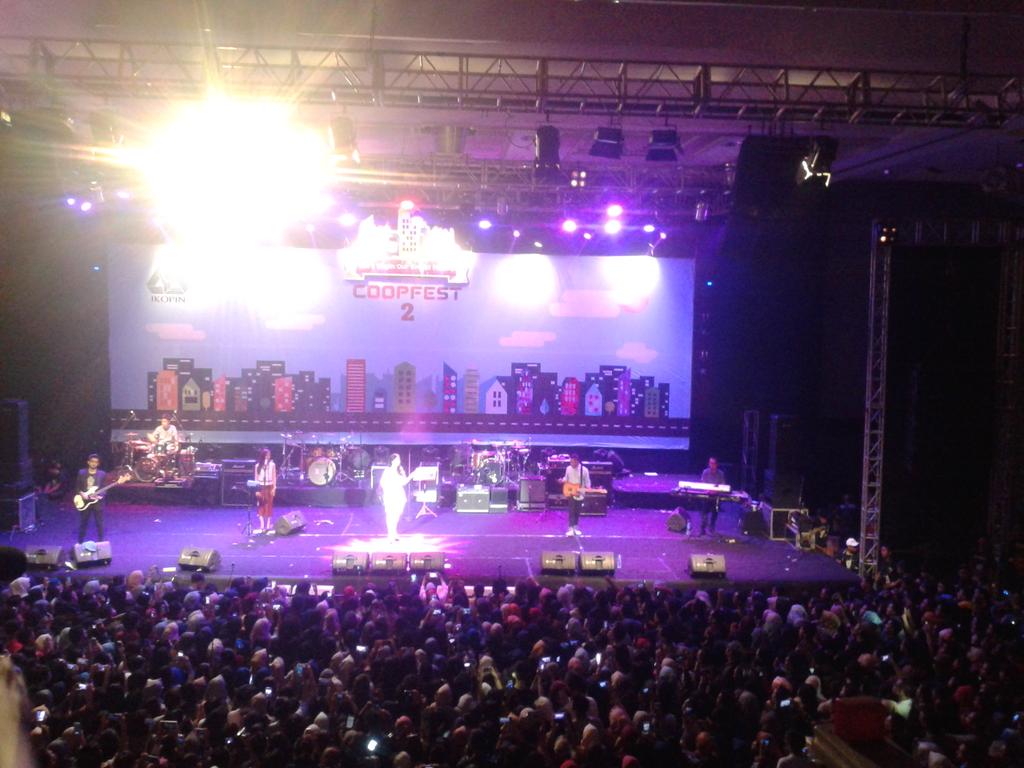 Apalah arti menunggu by <a href="/raisa6690/">Raisa Andriana</a> #COOPFEST2 #COOPEOPLE